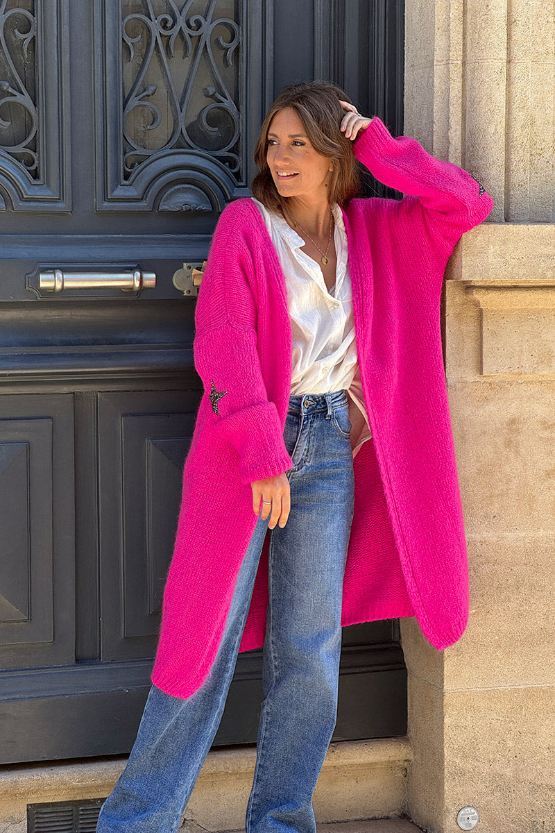 Gilet long droit fuchsia grosses mailles étoile strass manches