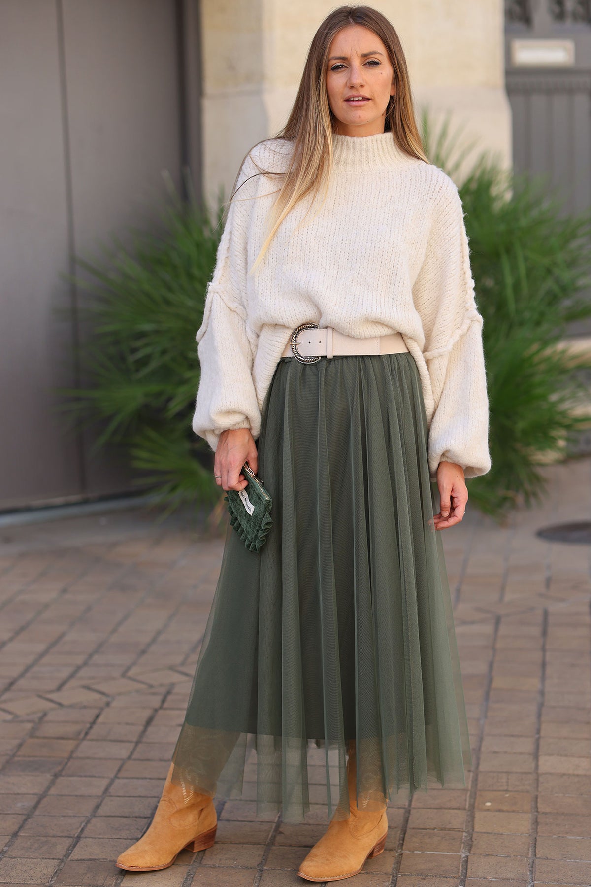 Gros pull large écru en maille chaude couture apparente