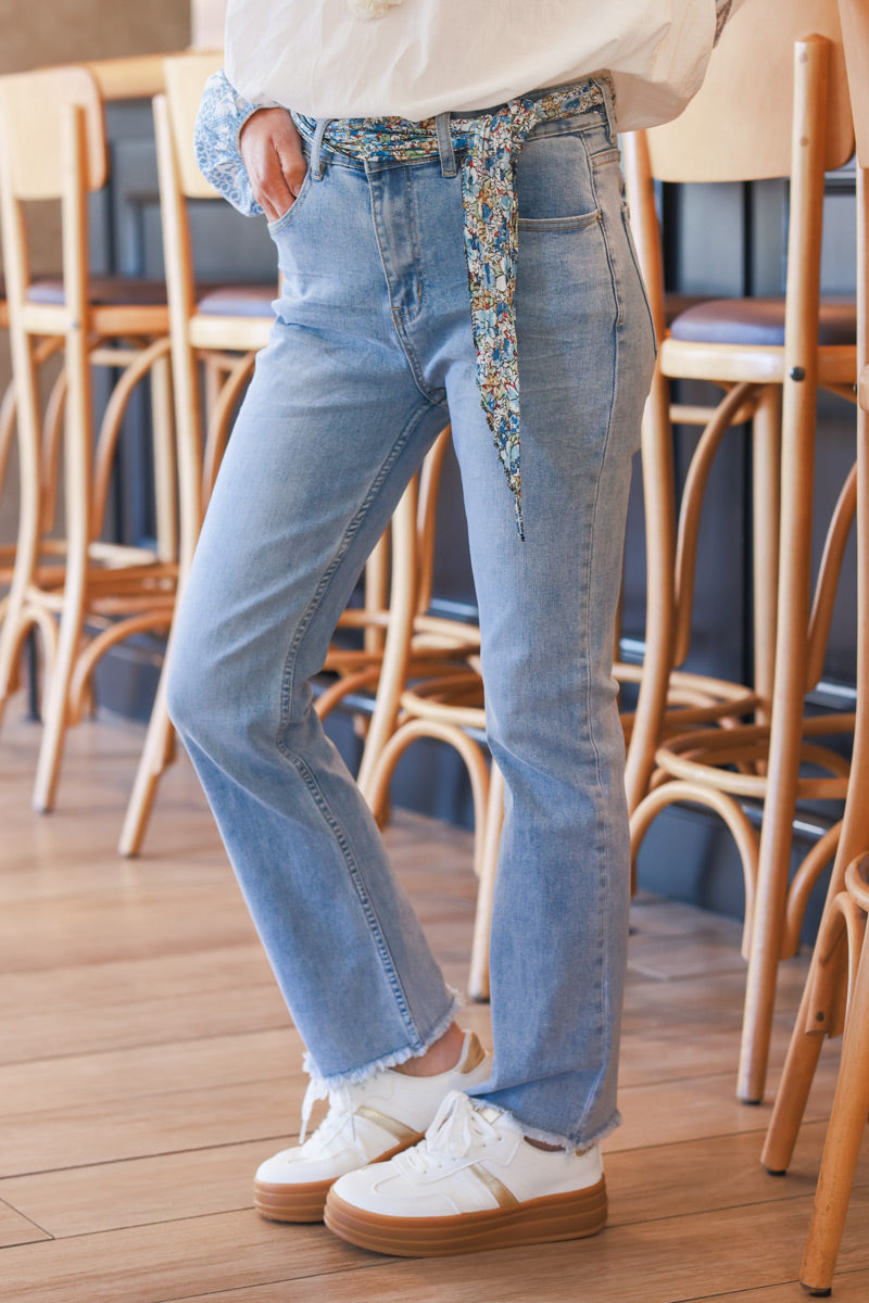 Light Wash Frayed Hem Jeans with Sash Belt