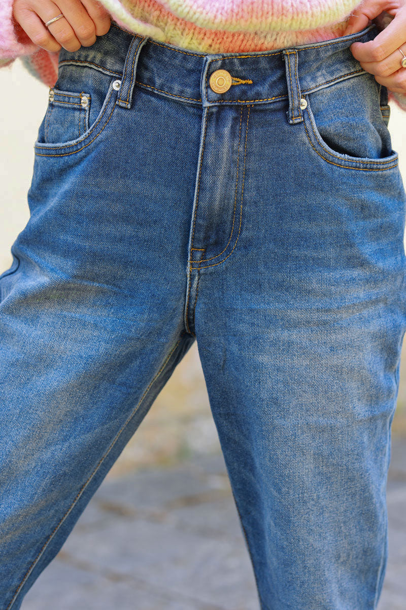 Washed straight cut jeans with hems