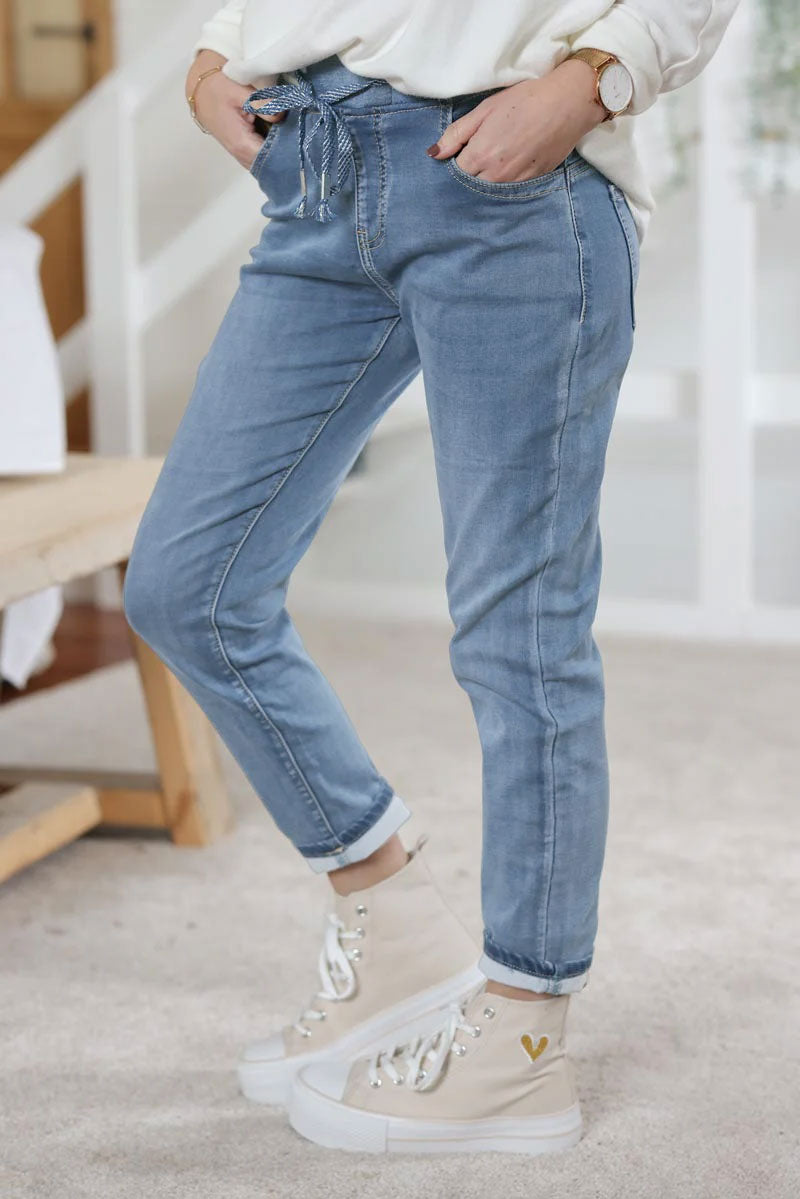 Jean délavé stretch confort à ceinture élastique rayée brillante