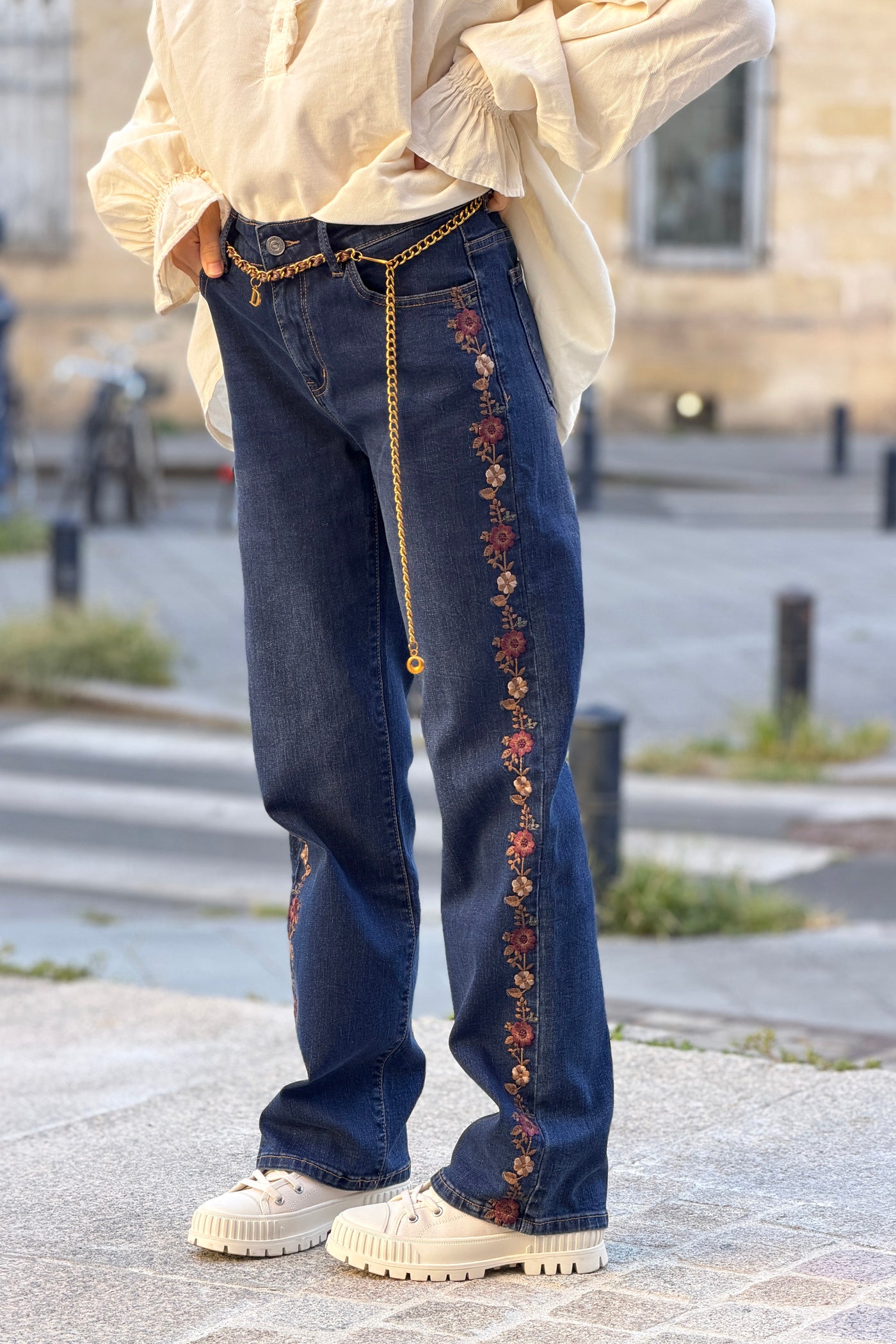 Indigo Embroidered Daisy Chain Straight-Leg Jeans