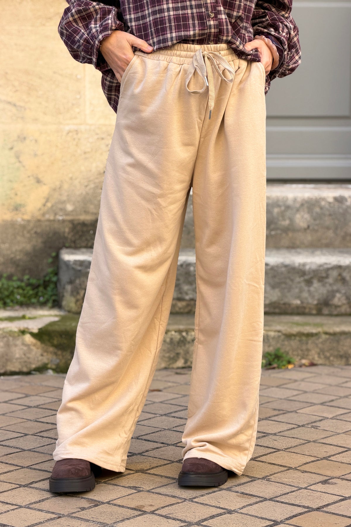 Jogging beige wide leg en coton taille élastique