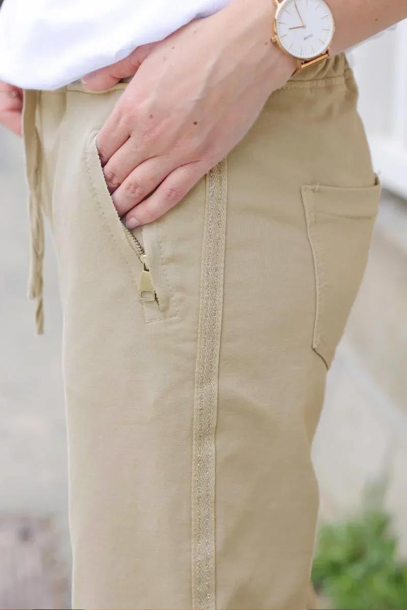 Beige cotton comfort sweatpants with silver glitter seams