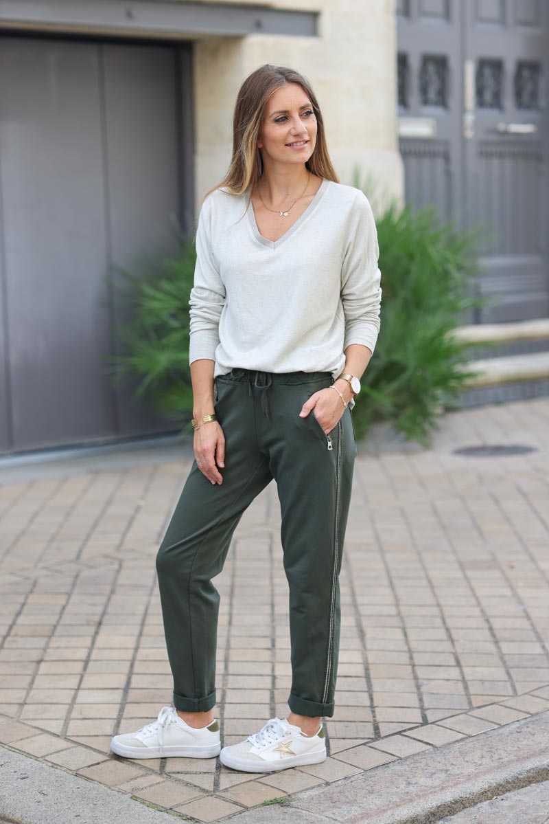 Jogging confort kaki fonce ceinture elastique lisere brillant sur les cotes h080 (1)