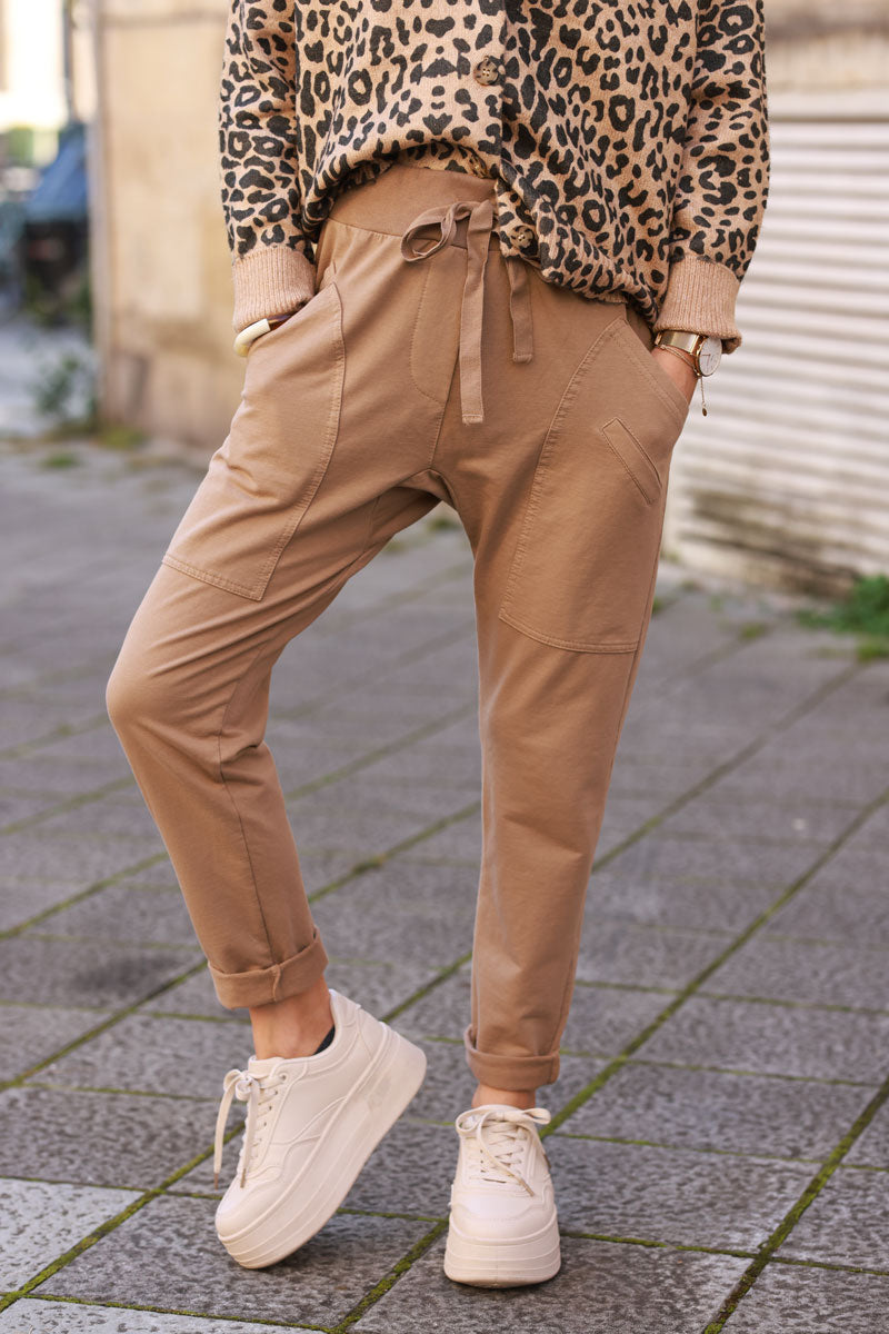 Urban light camel sweatpant with pockets