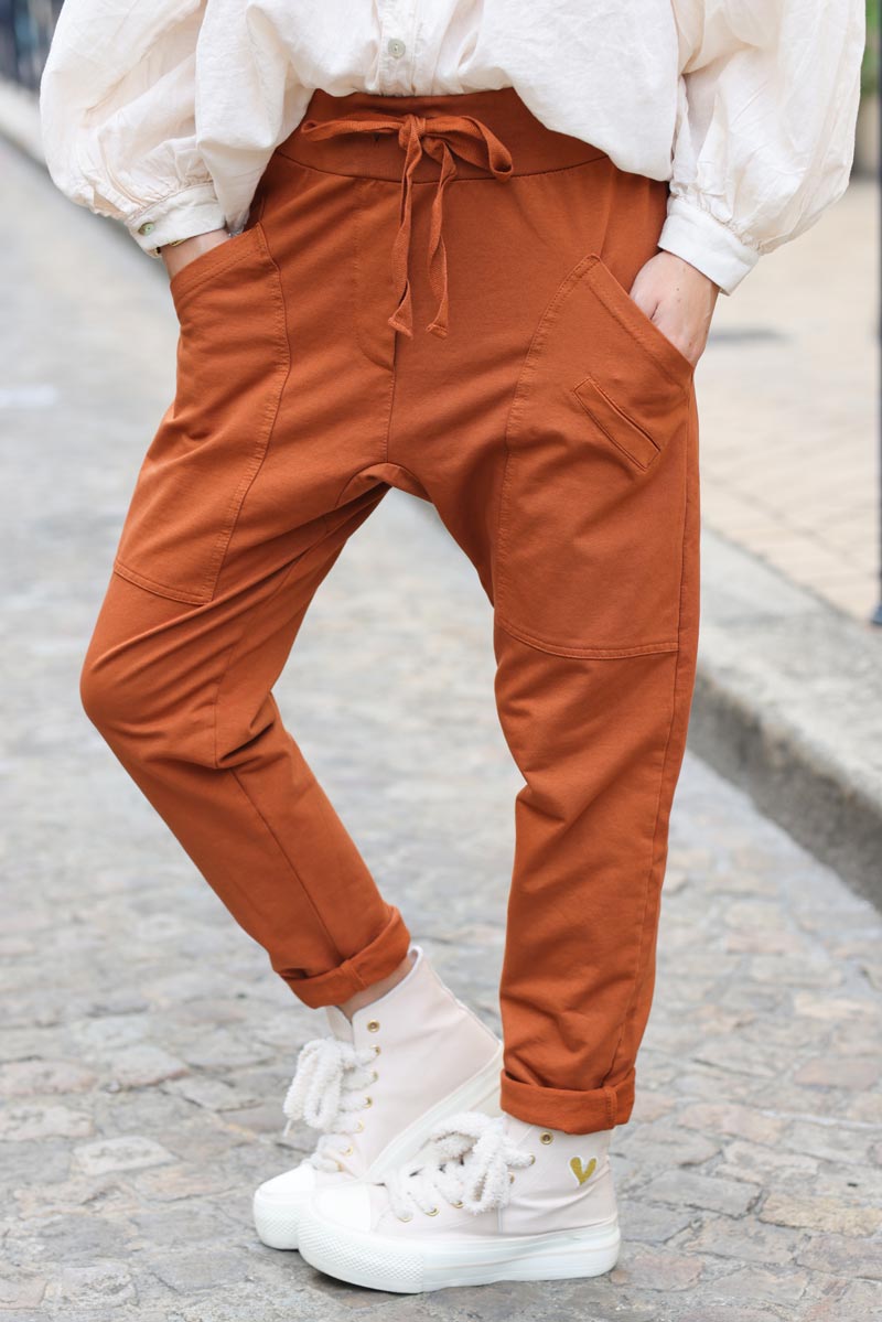 Pantalon de jogging terracotta urbain à poches - Horizons Lointains