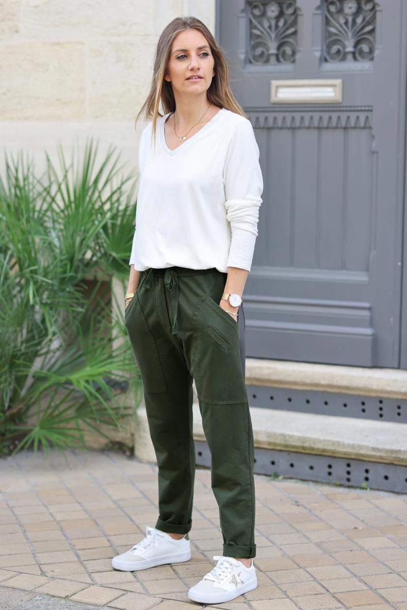 Urban khaki green sweatpant with pockets