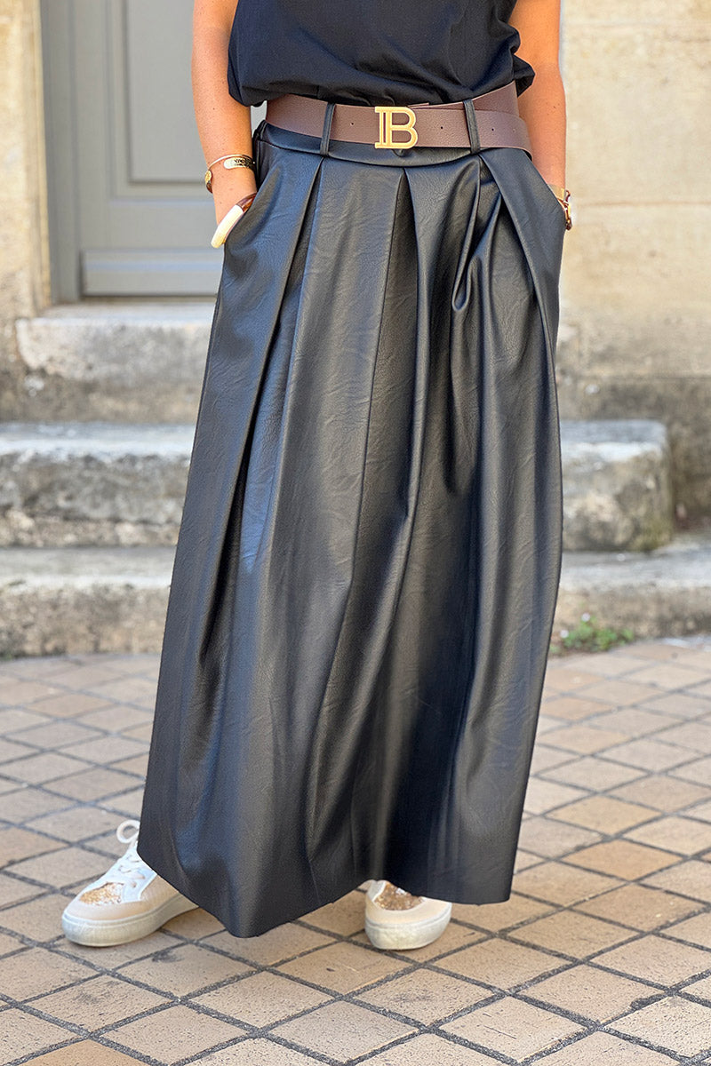Jupe longue en simili cuir noir avec ceinture