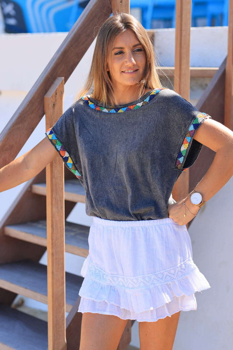 White linen woven skort with lace detail