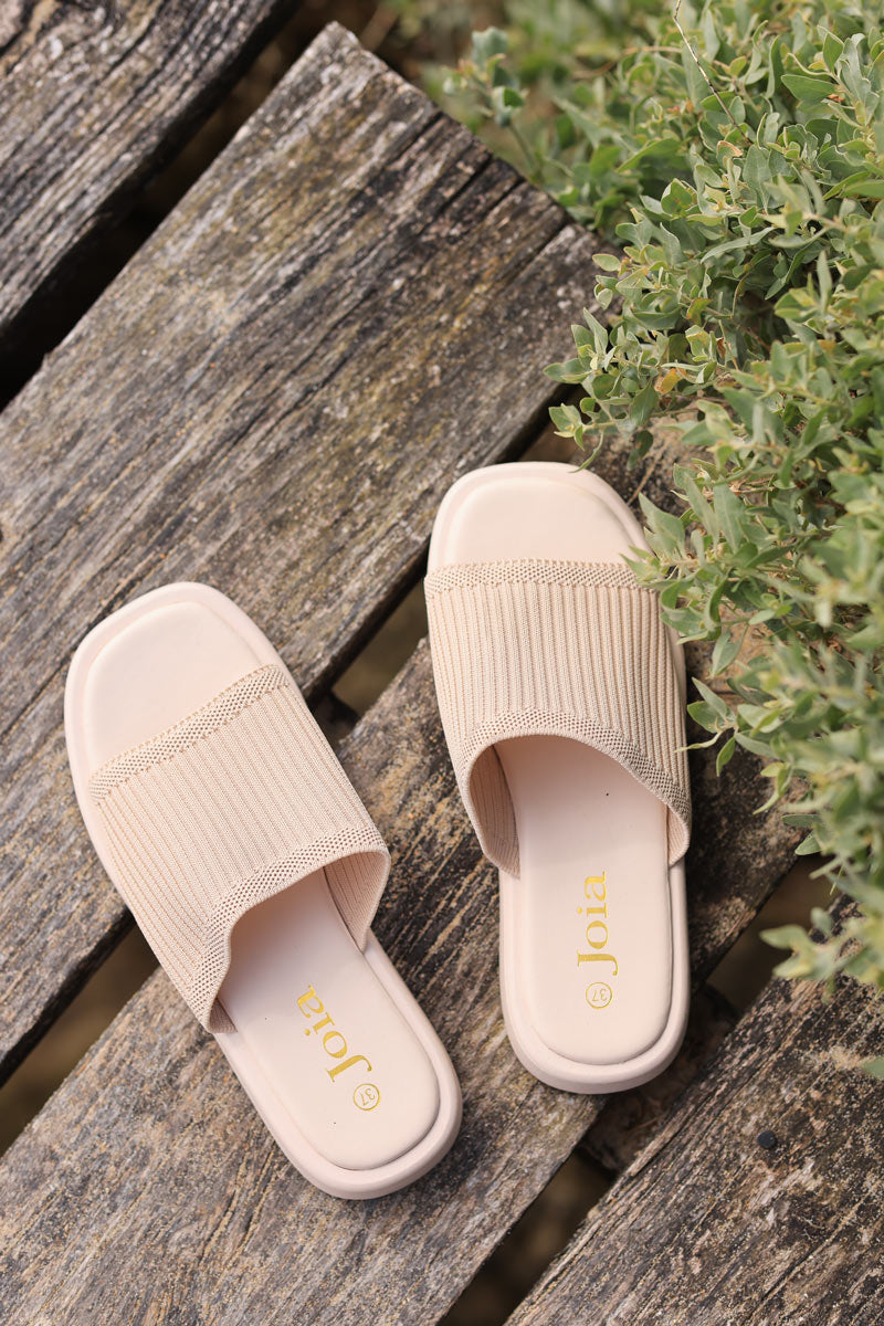 Beige ribbed fabric sandals with flatform