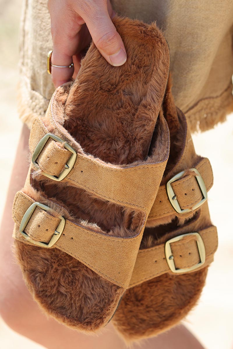 Camel moulded sandals with faux fur sole
