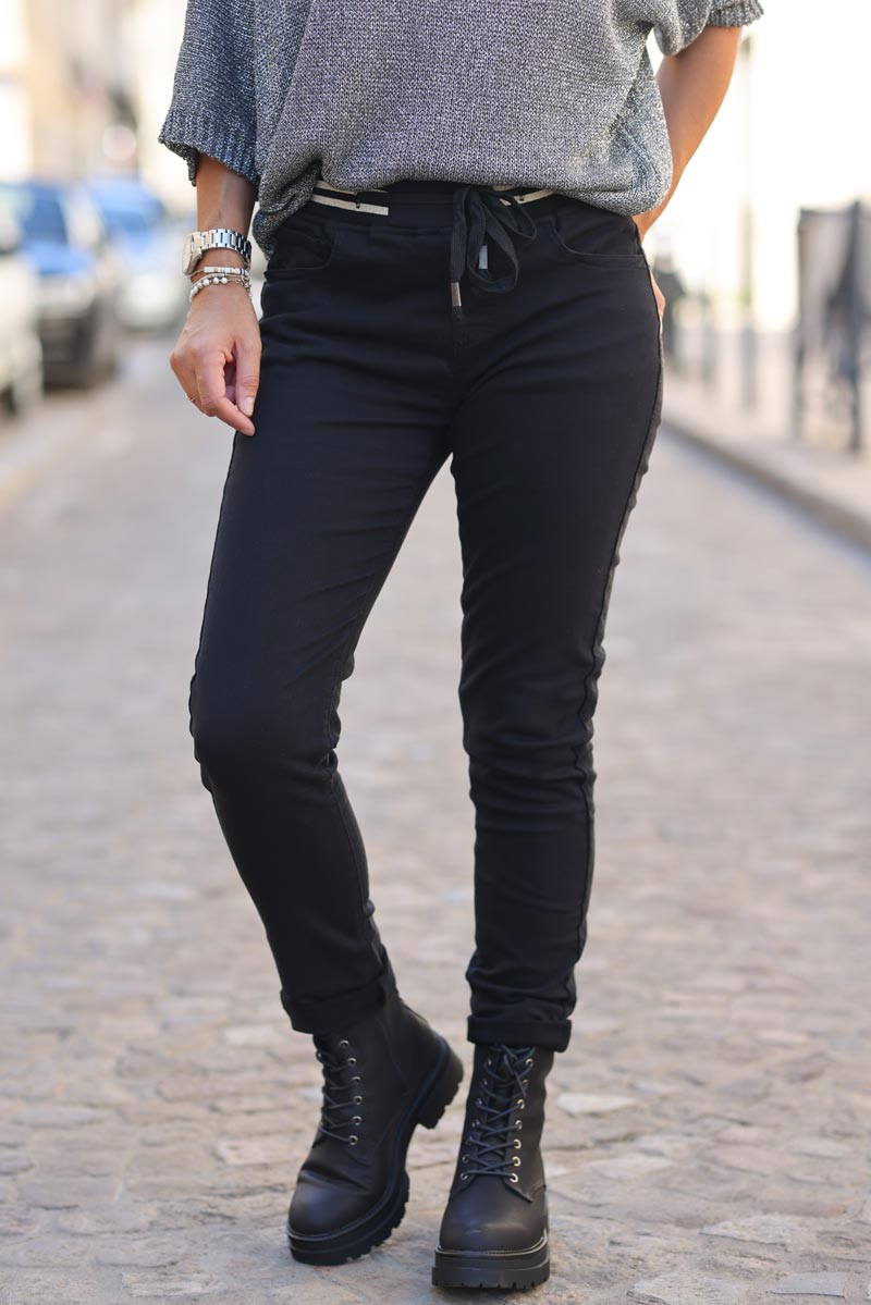 Pantalon confort slim noir ceinture elastique brillante g226 (1)