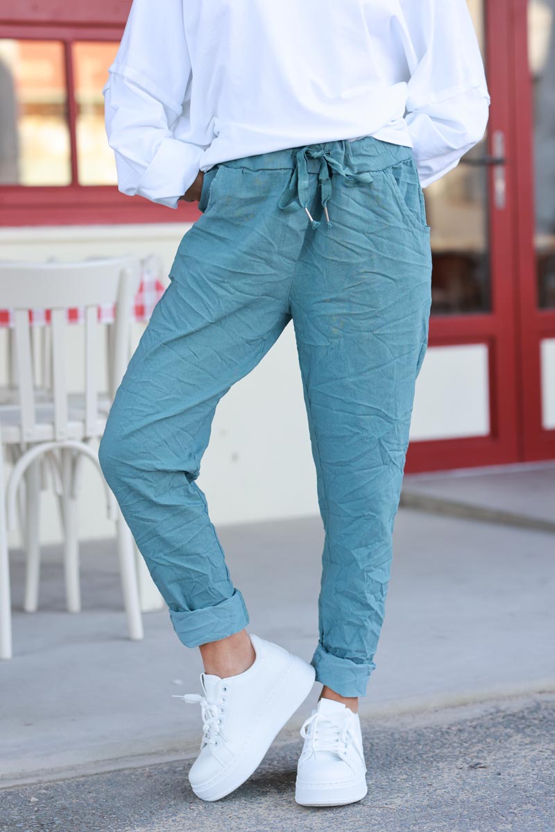 Pantalon confort vert céladon en toile stretch étoile brillante paillettes