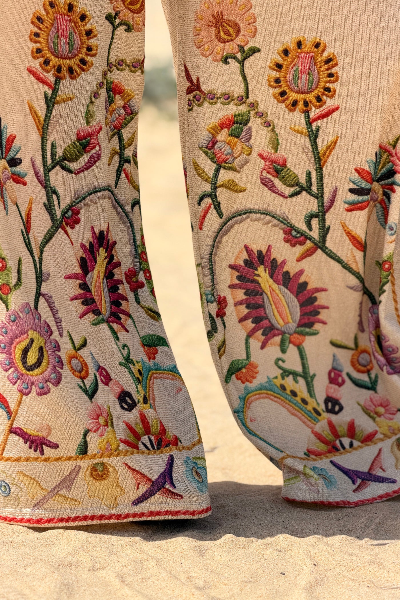 Beige Embroidered Folk Garden Pull-On Pants