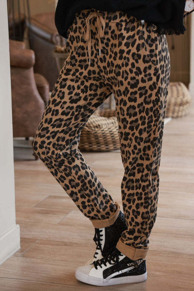 Leopard Print Pull-On Casual Pants