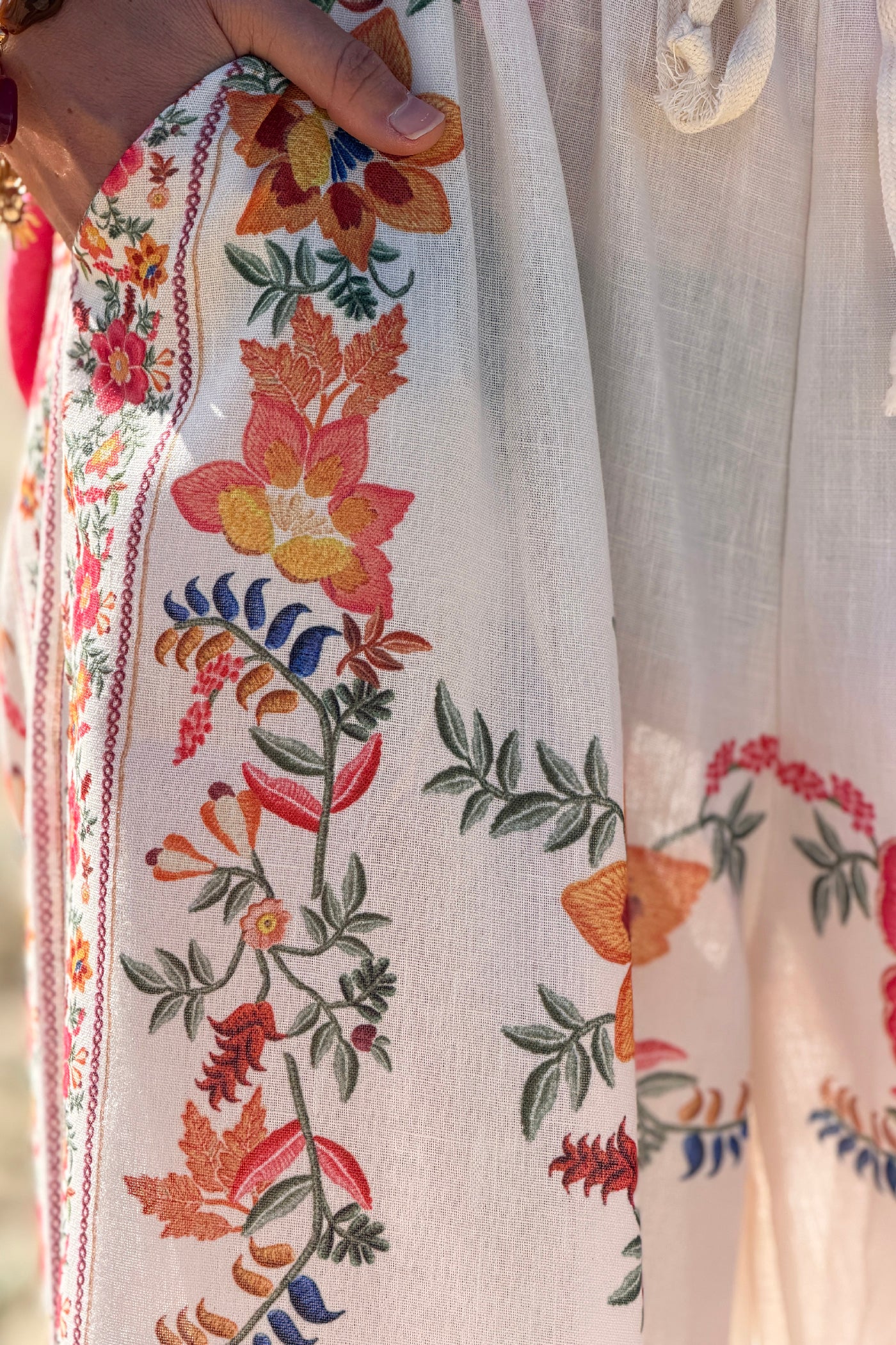 Cream Floral Border Print Pull-On Pants