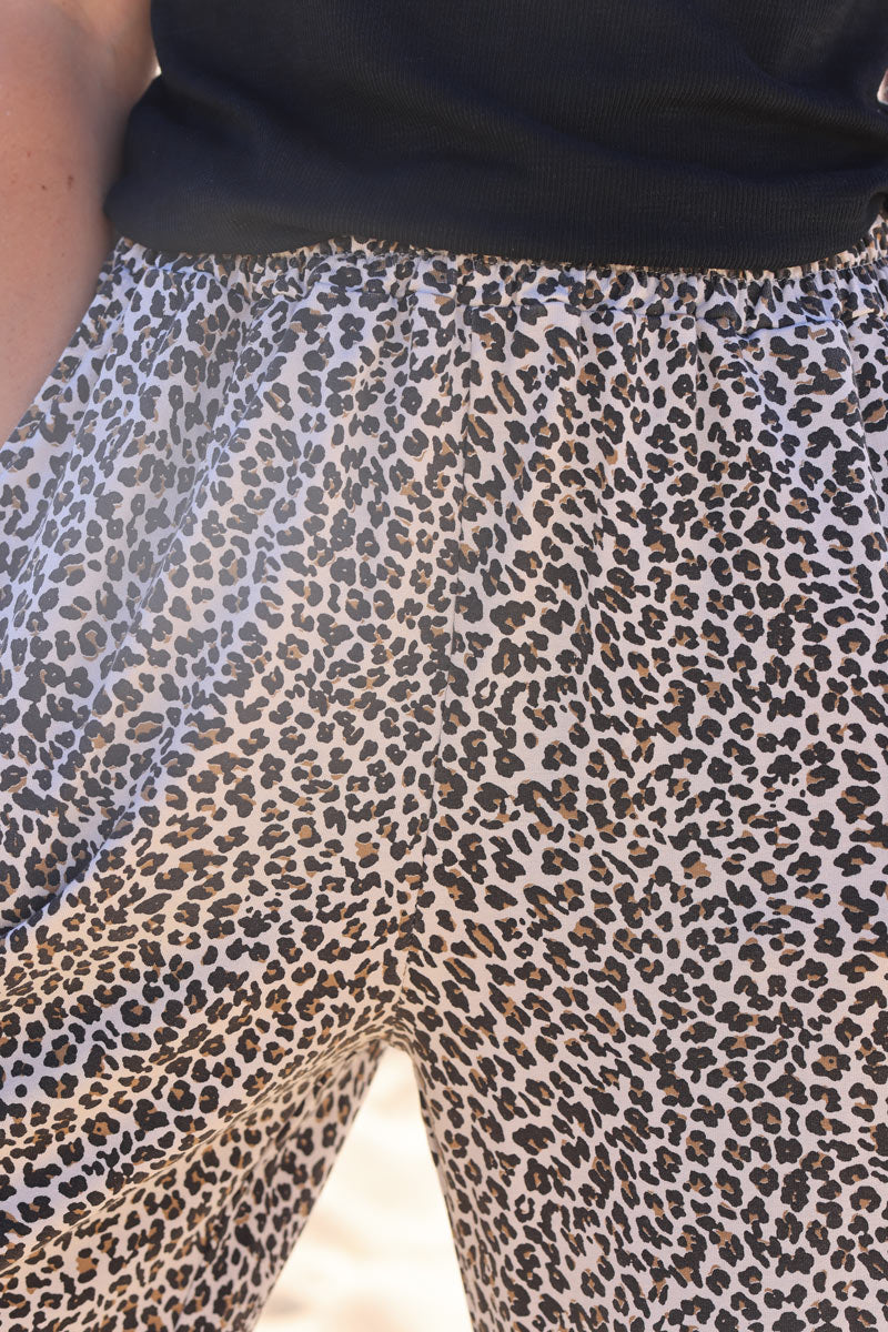 Pantalon large en coton imprimé petit léopard