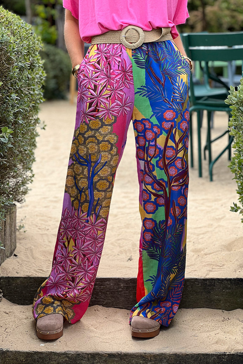 Pantalon léger et fluide imprimé coloré style wax