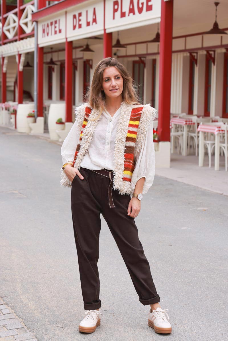 Pantalon marron chocolat droit et souple avec ceinture tissu