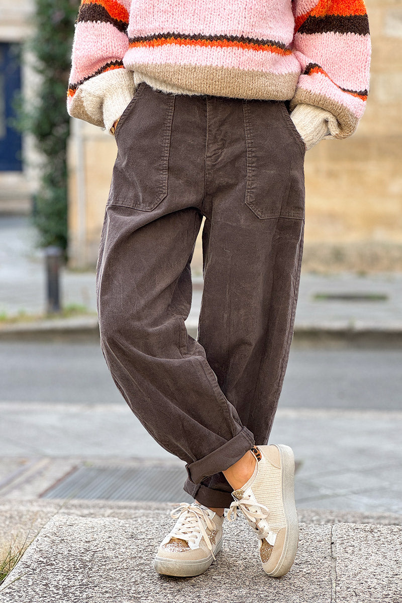 Pantalon marron en velours côtelé coupe ballon avec ceinture broderie aztèque