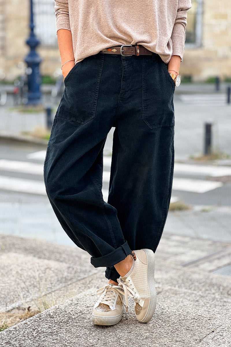 Pantalon noir en velours côtelé coupe ballon avec ceinture broderie aztèque