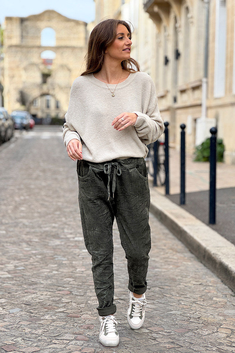 Pantalon stretch kaki et confort en velours côtelé à taille élastique