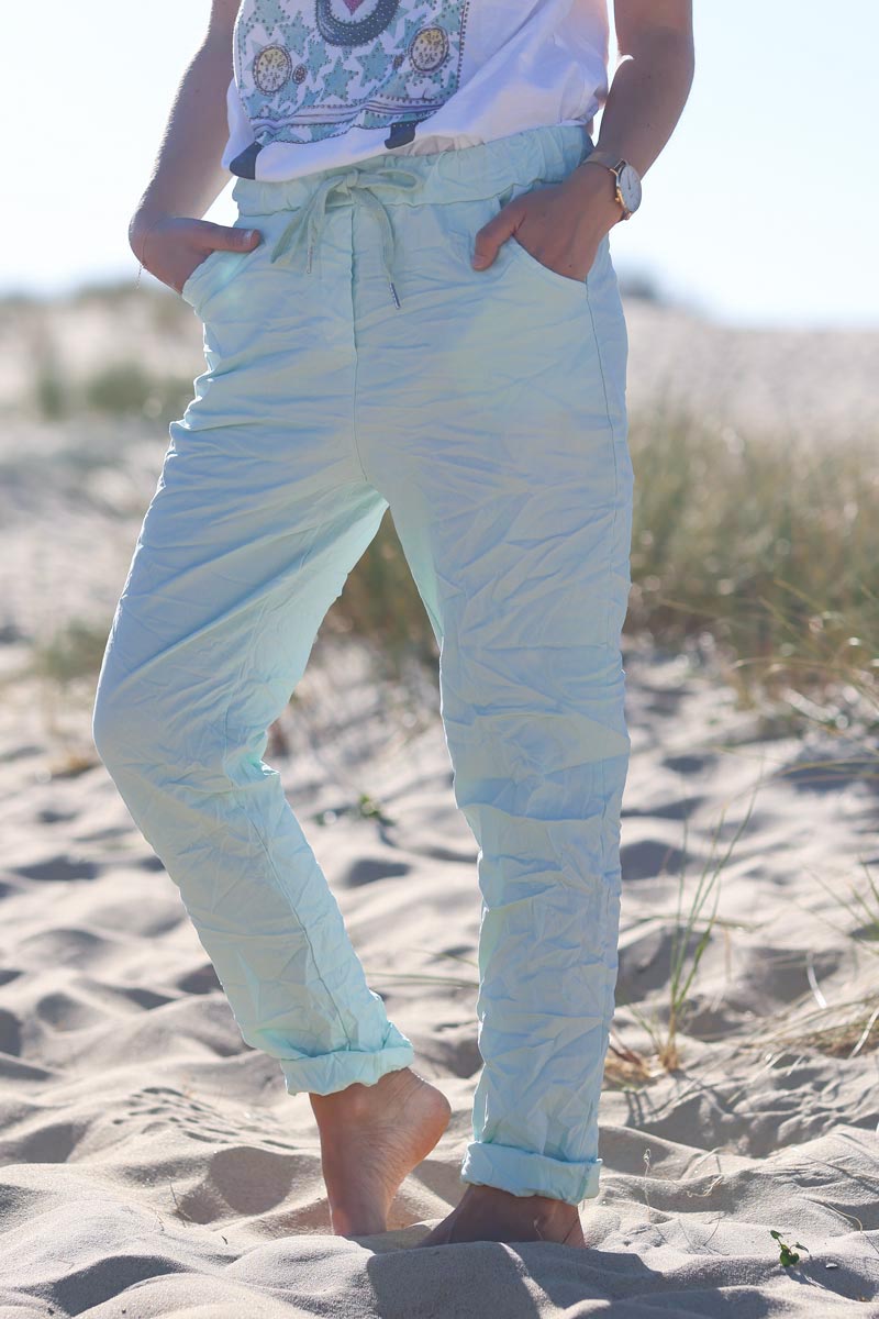 Pantalón elástico confort verde mar con cinturilla elástica