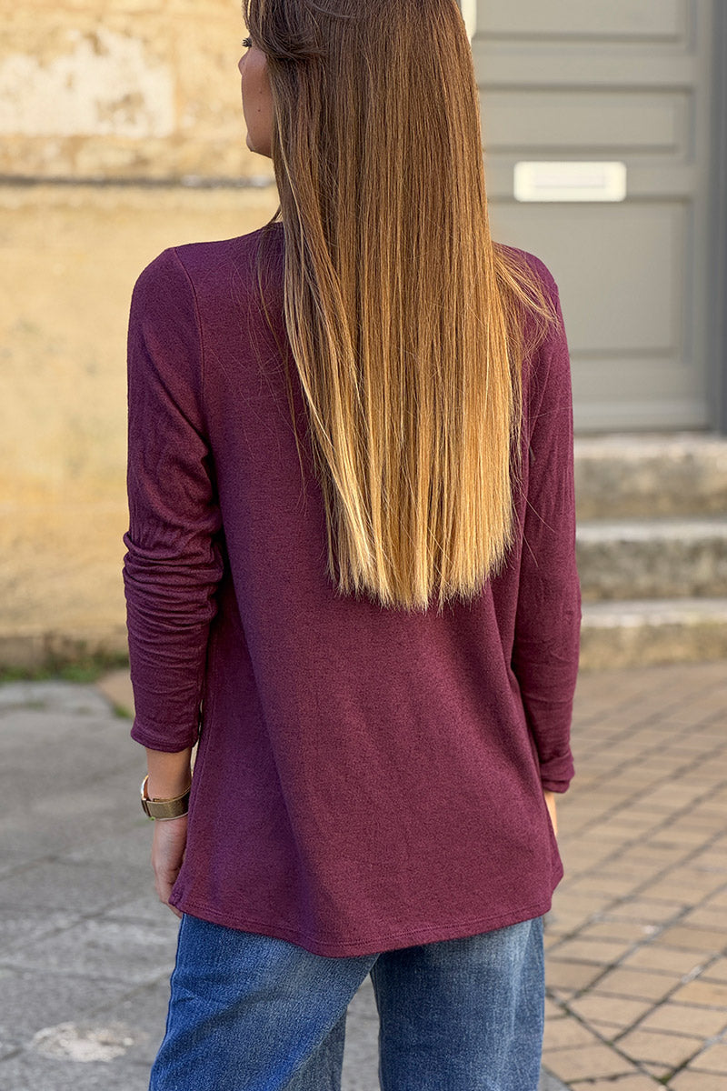 Petit pull aubergine en jersey doux col petits boutons nacrés