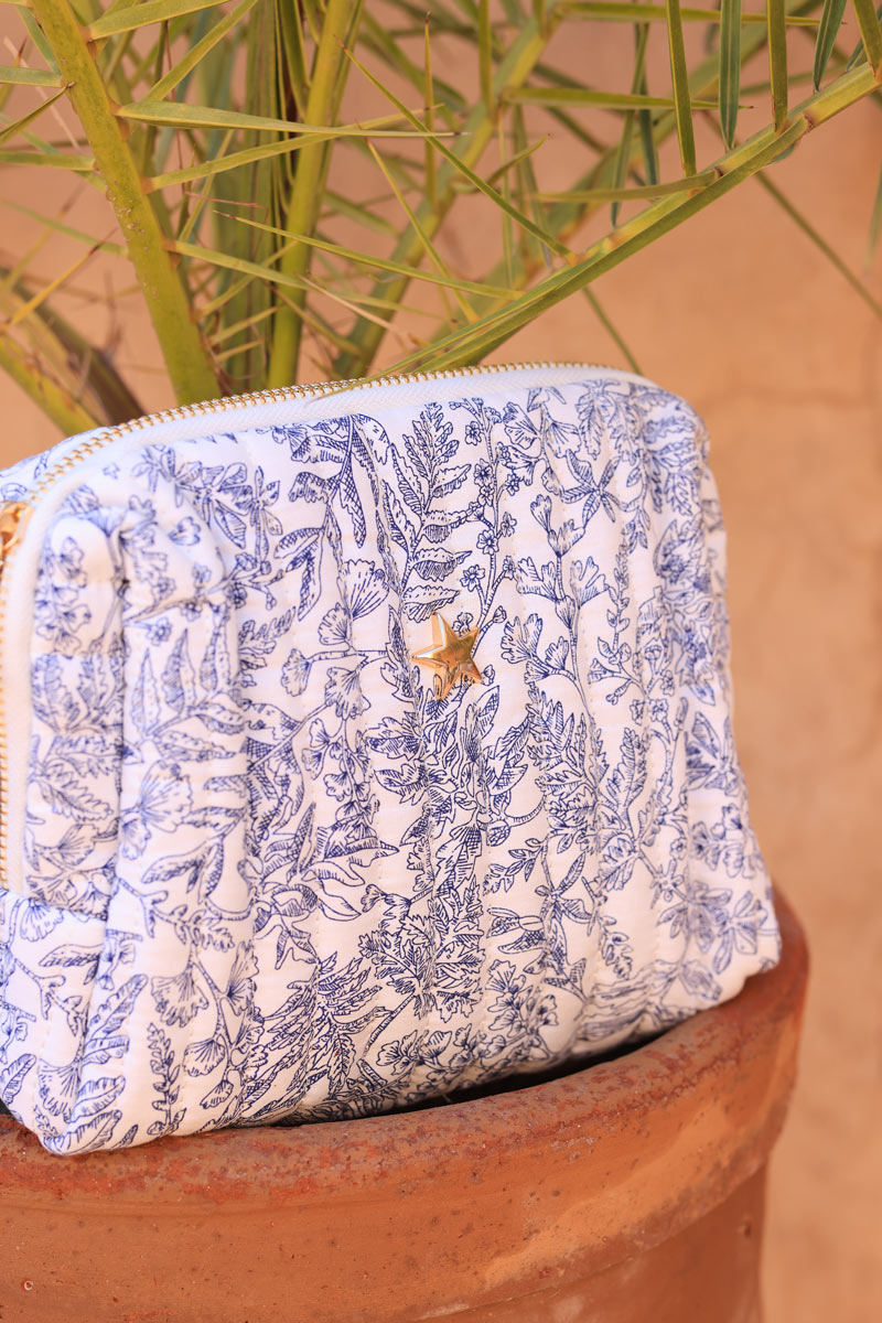 Small quilted cotton pouch bag in a blue toile jouy pattern
