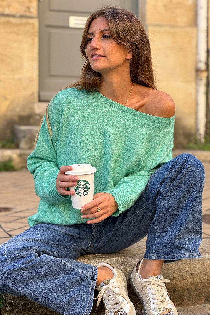 Pull basique vert en petite maille chiné couture apparente col bateau