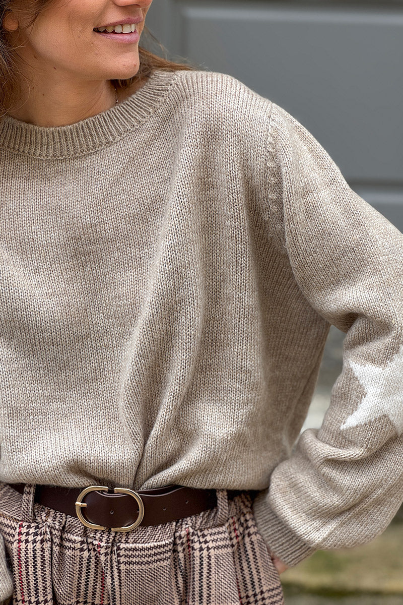 Pull beige en maille étoile aux coudes col rond
