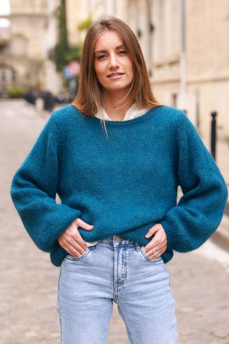 Jersey de punto azul pato con manga abullonada y cuello redondo