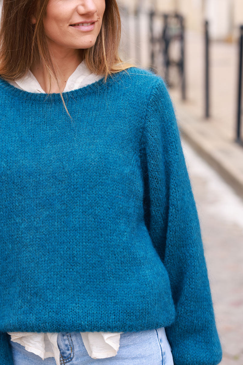 Jersey de punto azul pato con manga abullonada y cuello redondo