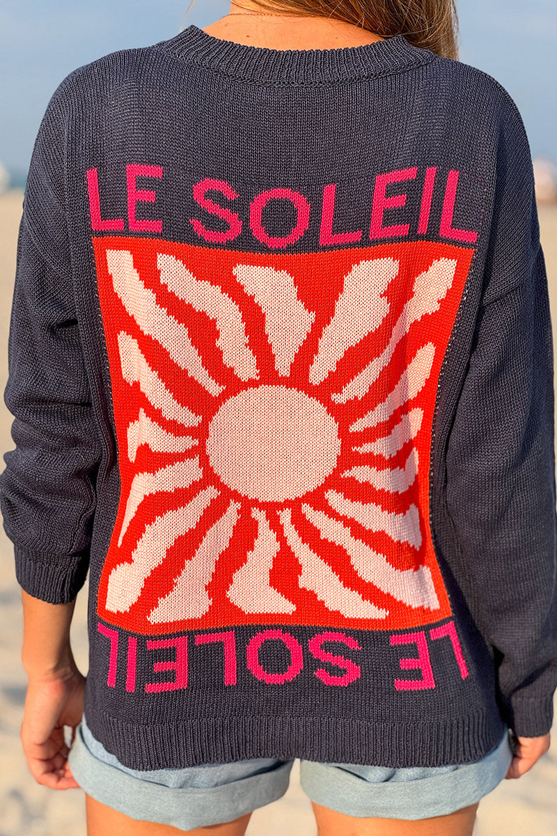 Pull bleu marine en maille coton mélangé motif Le Soleil coloré au dos