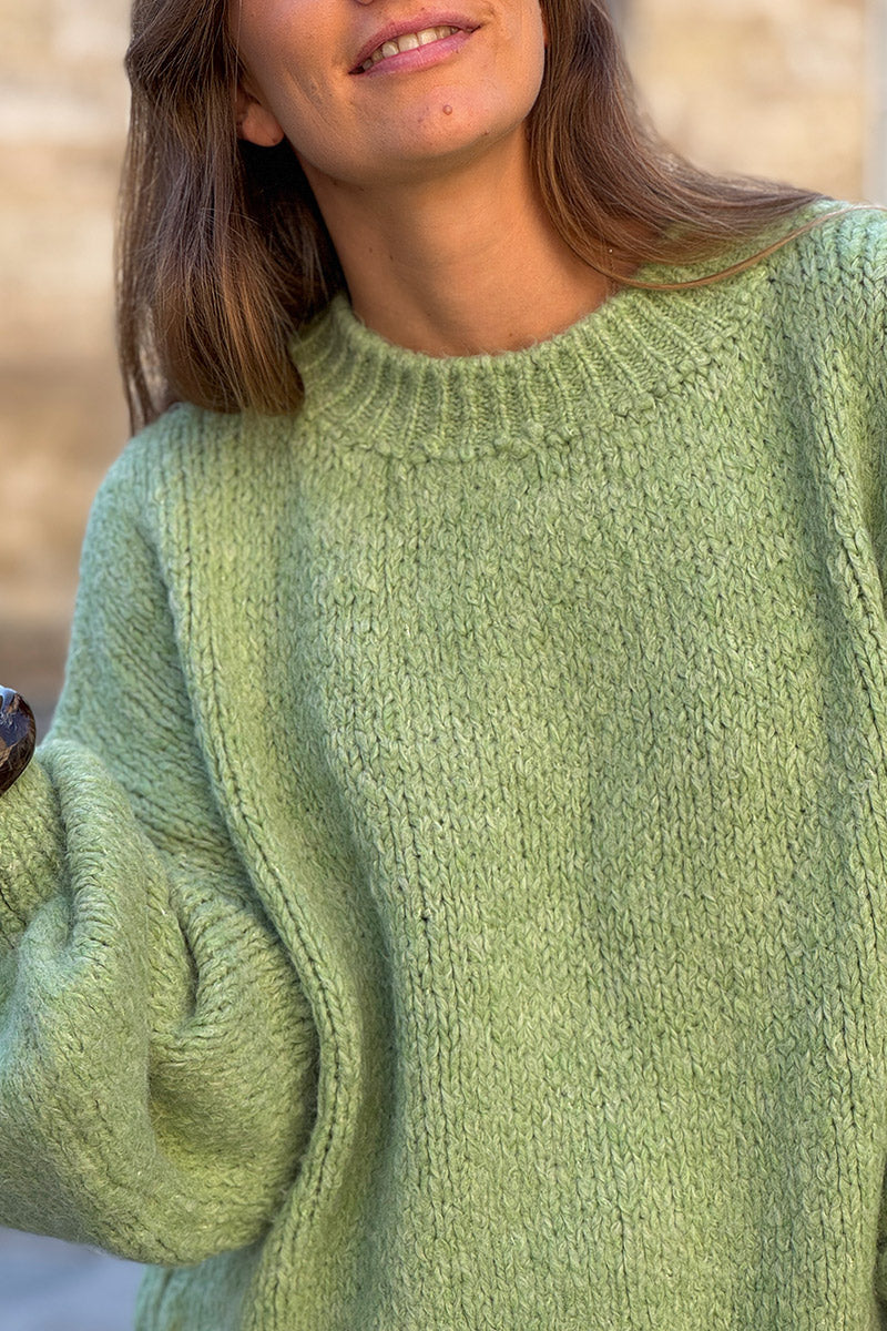 Pull chaud vert grosse maille douce manches bouffantes col rond