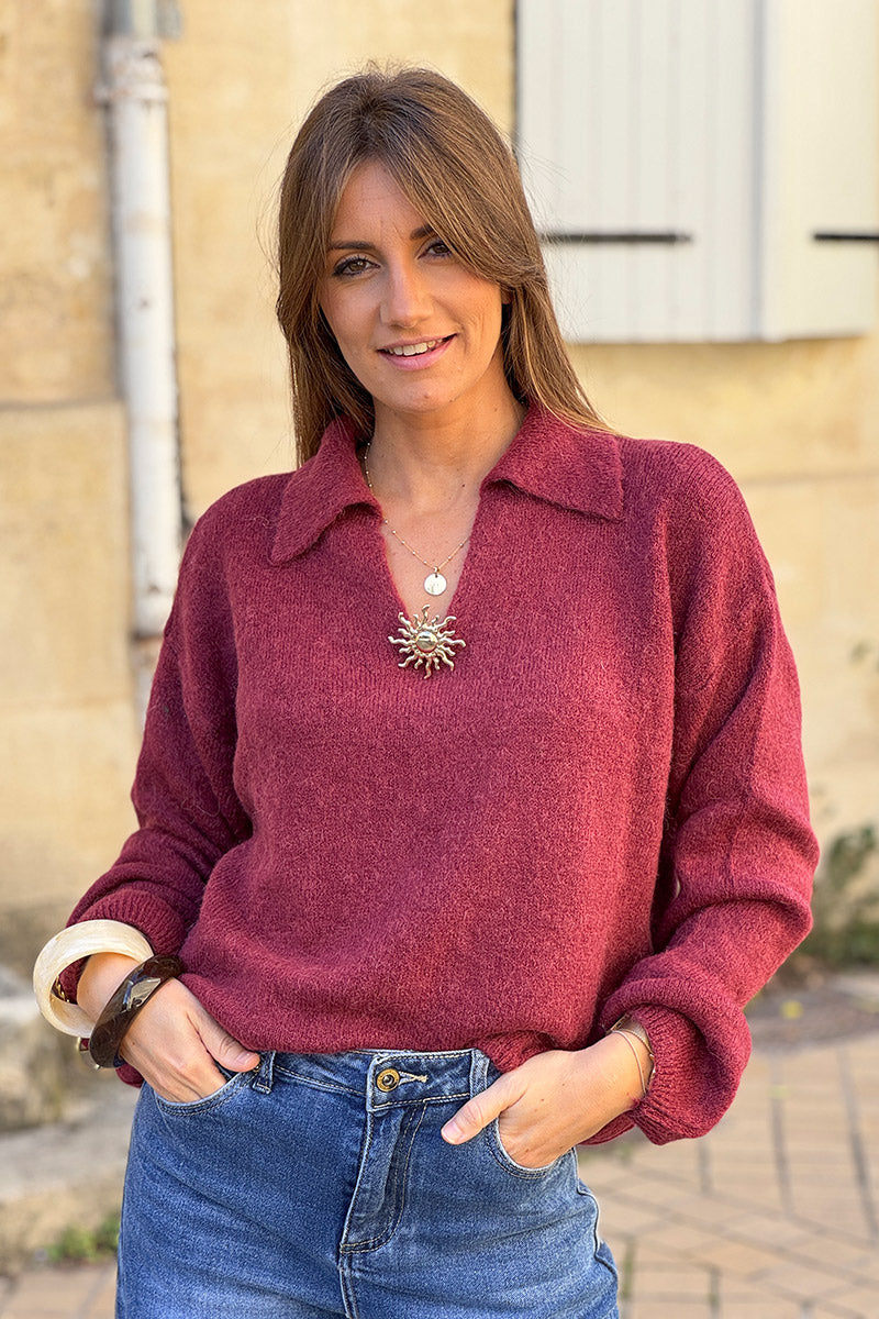 Pull doux et moelleux bordeaux baby alpaga avec col broche soleil dorée