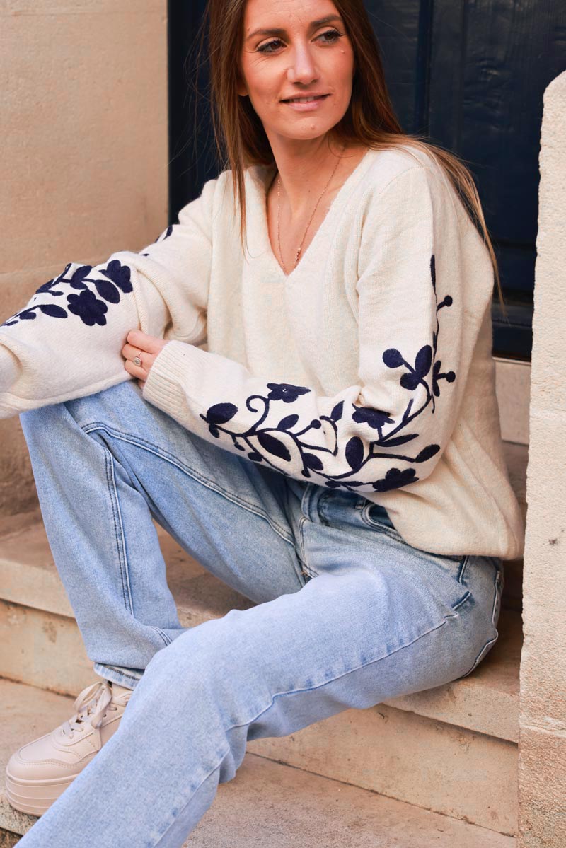 Ivory Knit V-Neck Jumper with Floral Scroll Sleeves