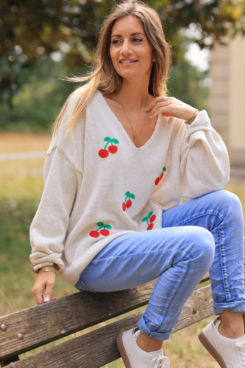 Heather beige relaxed fit knit sweater with cherry embroidery