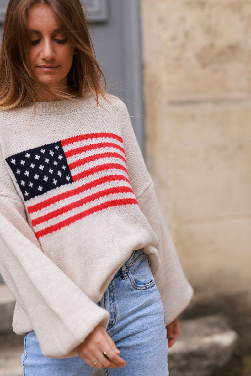 Pull en maille beige drapeau US américain col rond