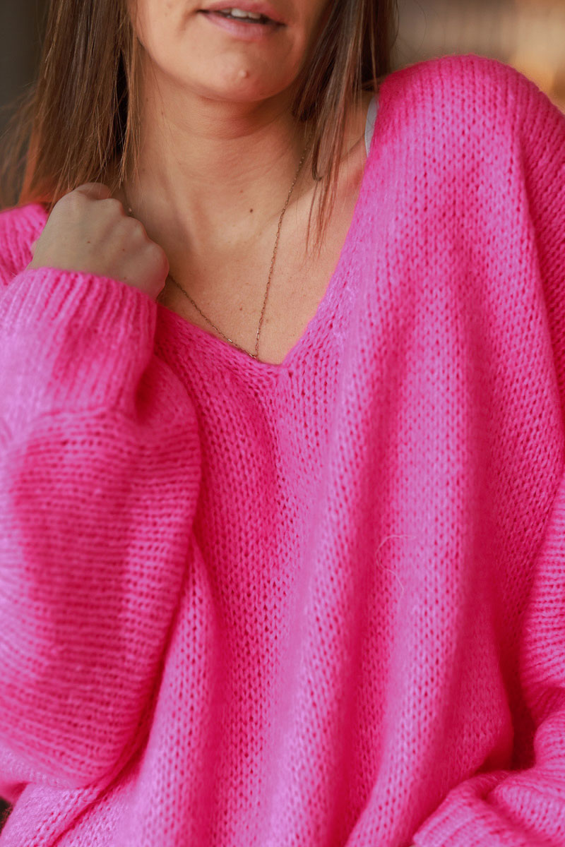 Flash fuchsia Woollen V-Neck Sweater with Batwing Sleeves