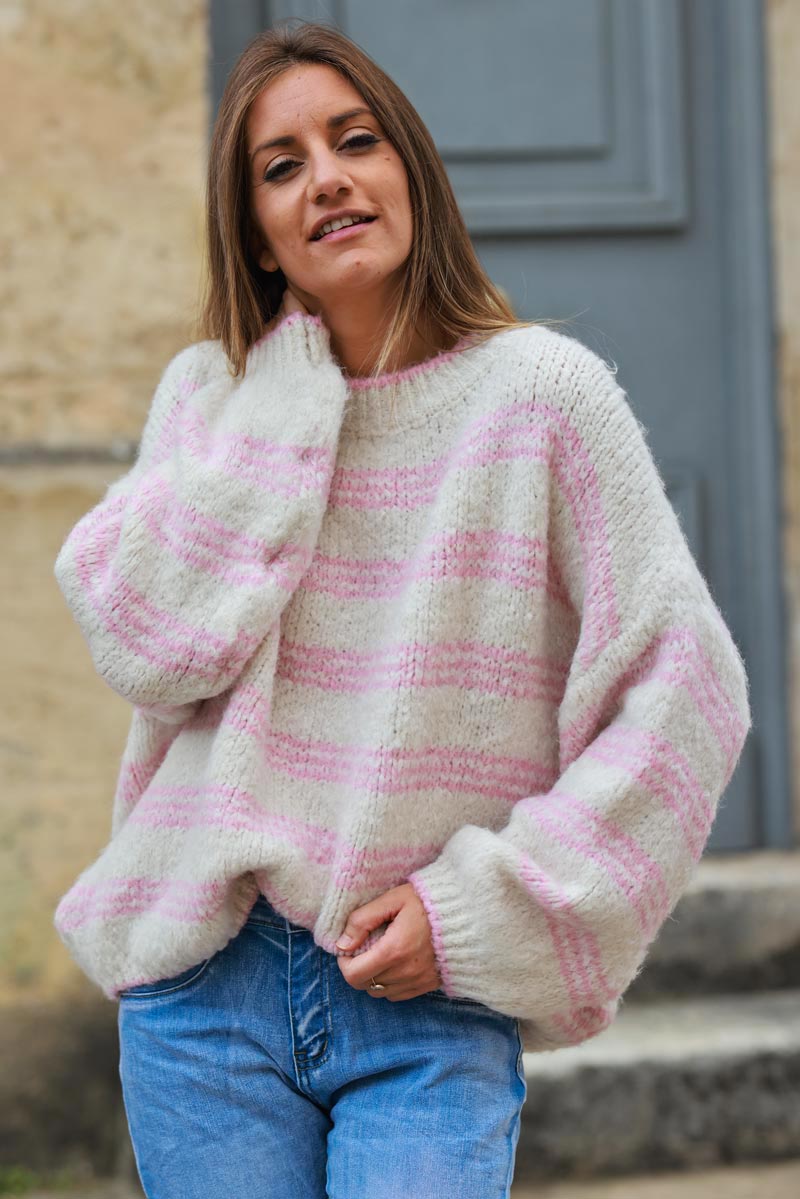 Pull grosse maille beige col rond rayures rose pale