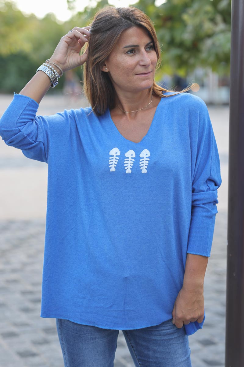 Royal blue jersey jumper with trio fish