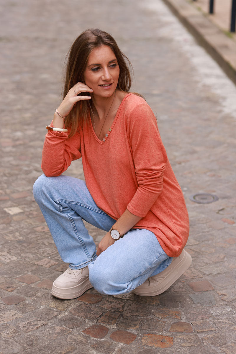 Brick color Long-Sleeve V-Neck Tee with Button Detail