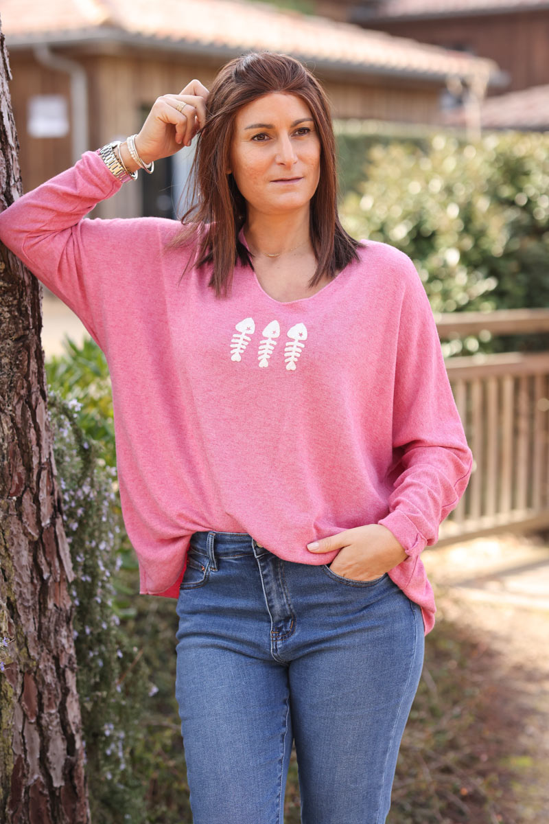 Pink jersey jumper with trio fish