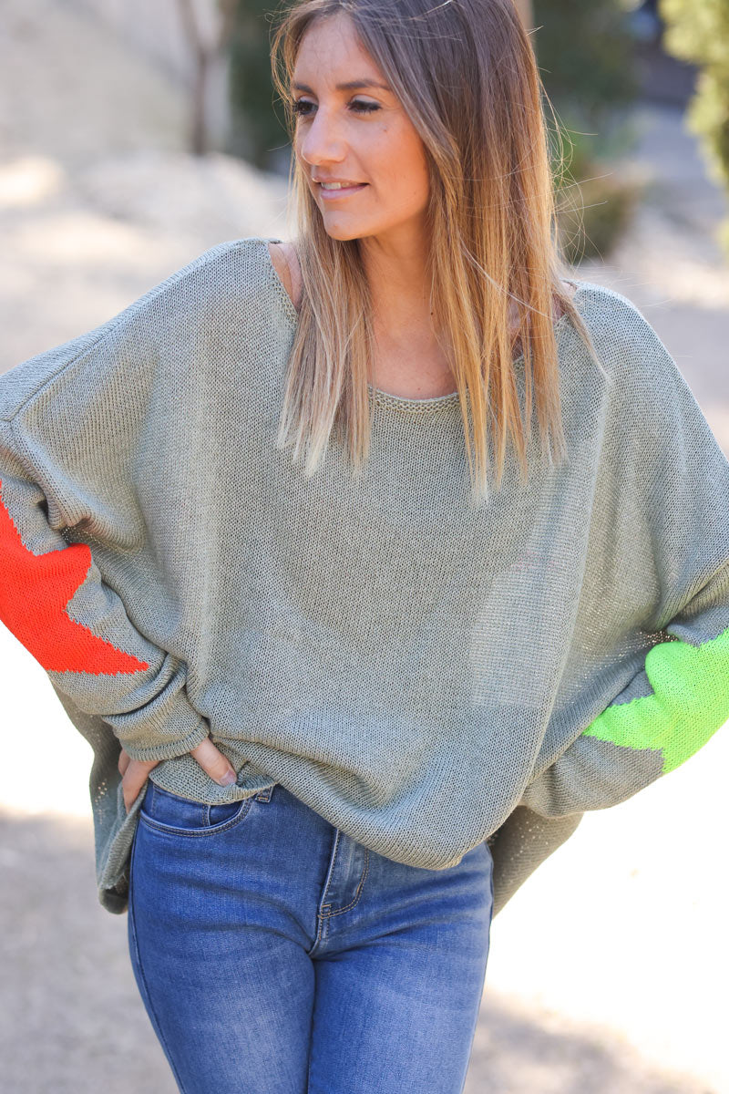 Khaki knit sweater with colourful stars
