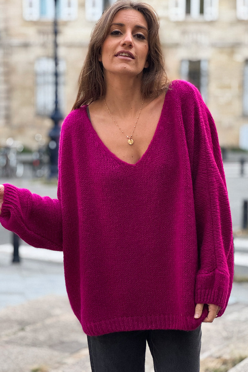 Pull lie de vin en maille col v manches chauve souris