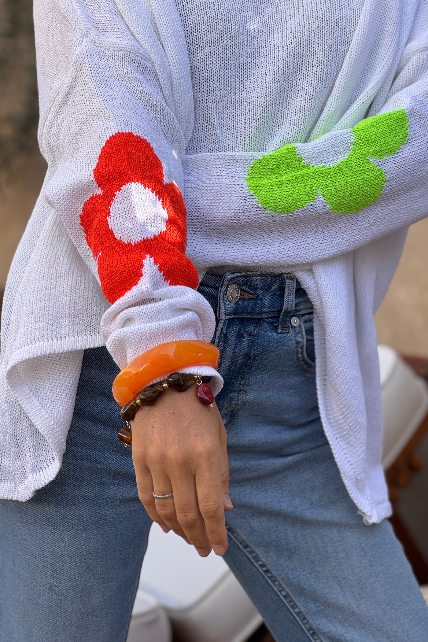Pull maille blanc coton col bateau fleurs colorées
