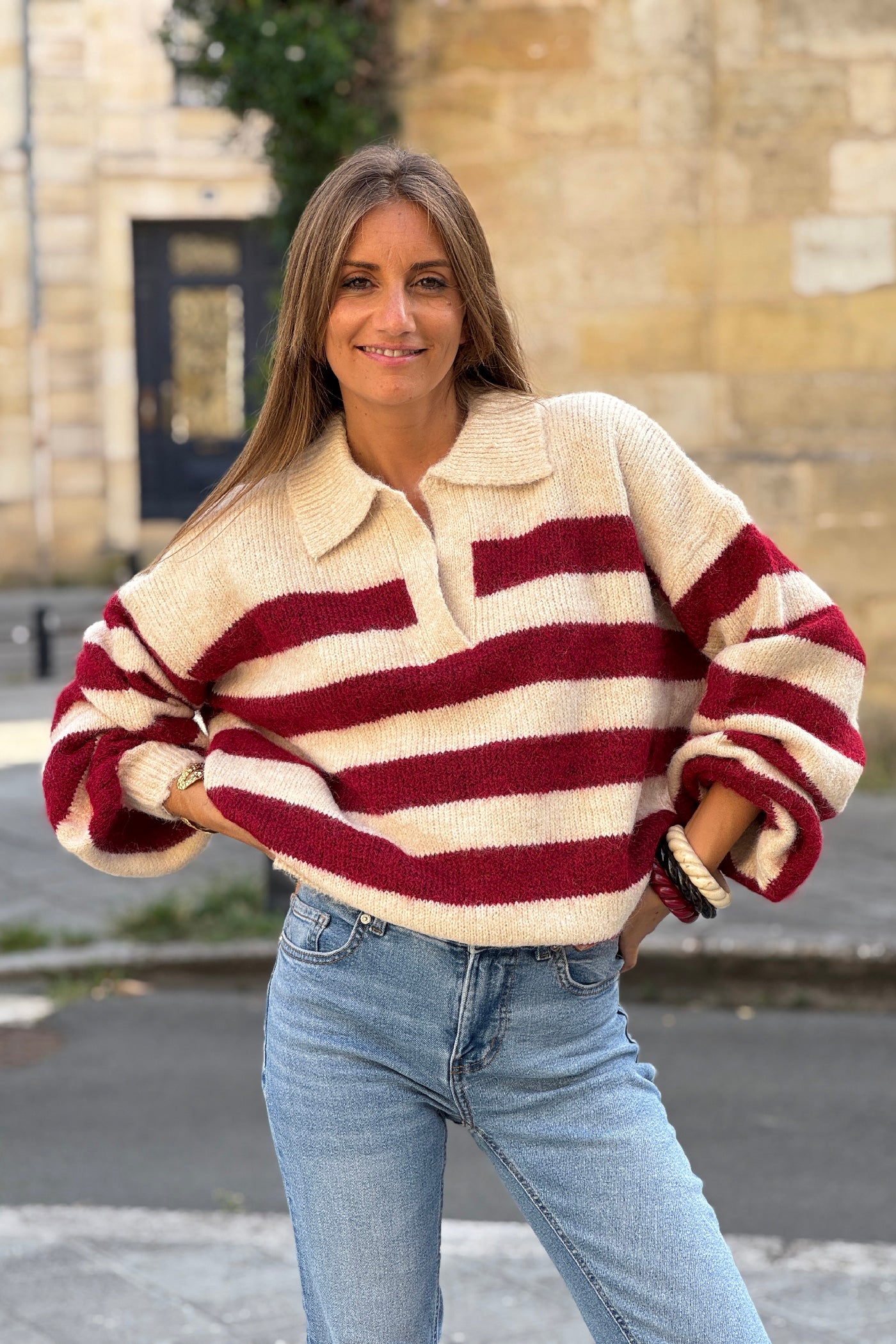 Pull moelleux beige rayures bordeaux col polo