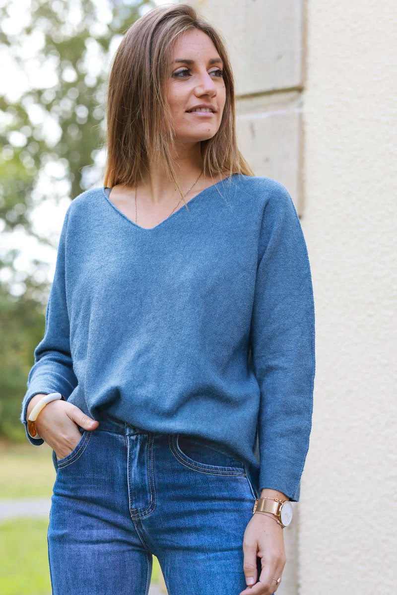 Pull moelleux tout doux bleu jean col v